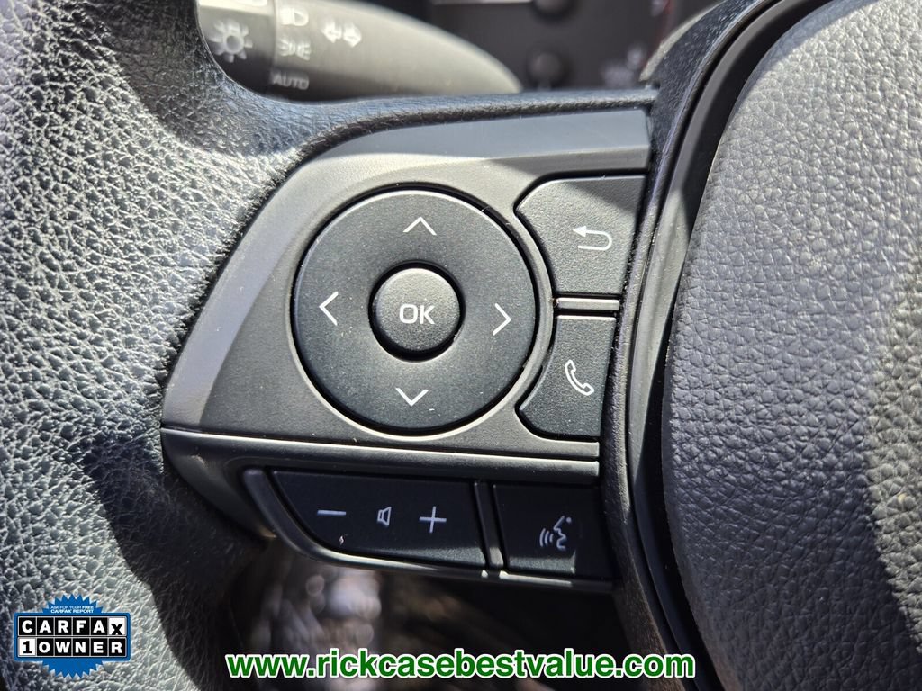 Used 2023 Toyota Corolla LE FWD image 28