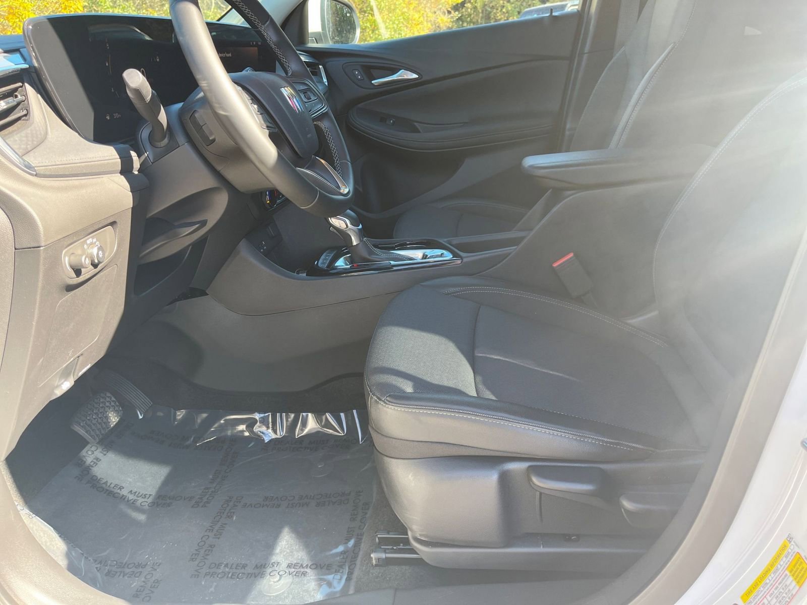 Used 2025 Buick Encore GX Preferred image 22