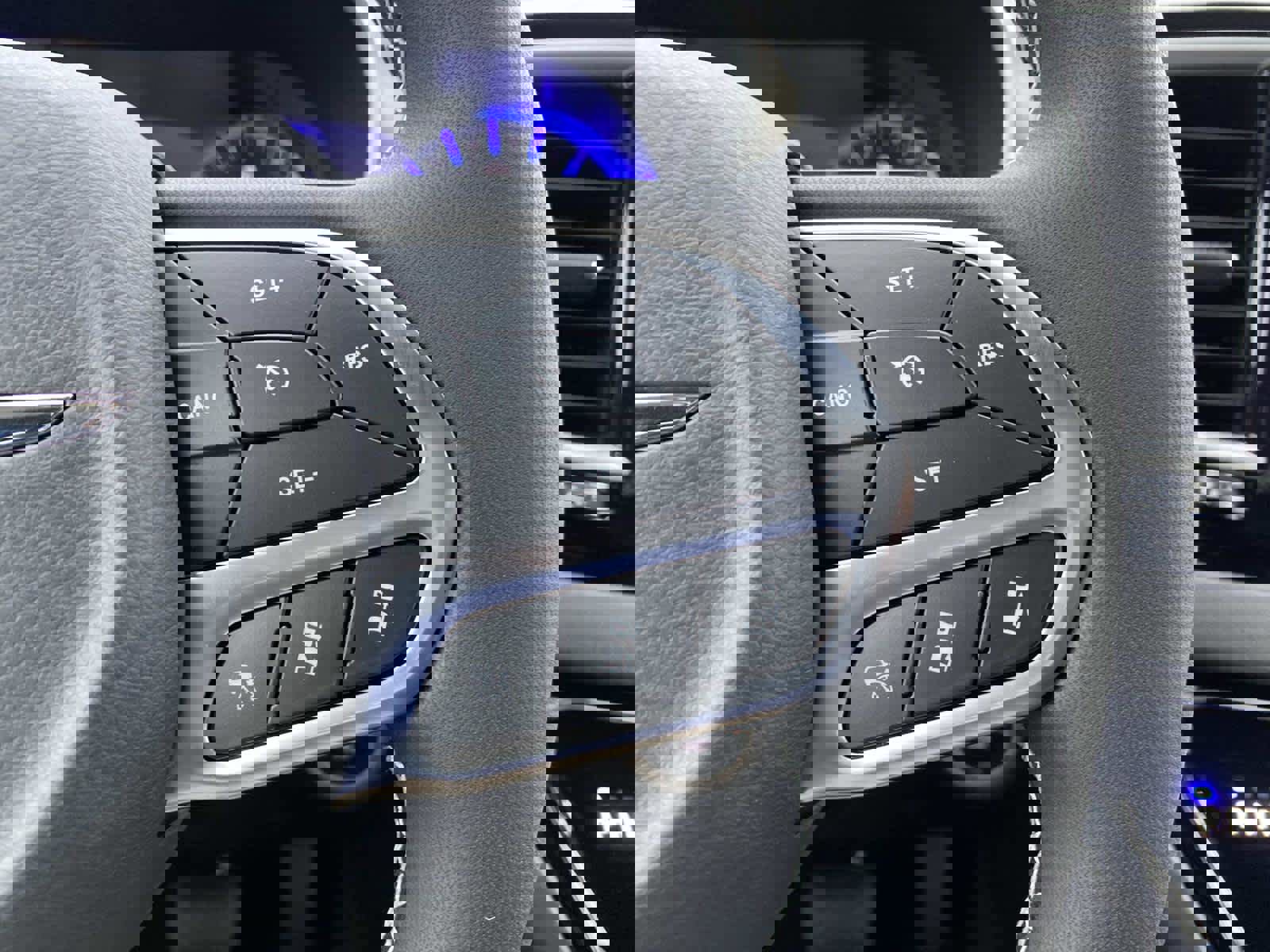 New 2026 Chrysler Voyager LX FWD image 14