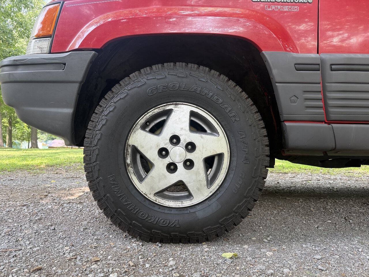 Used 1995 Jeep Grand Cherokee Laredo AWD/4WD image 12