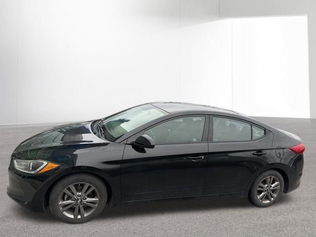 Used 2017 Hyundai Elantra SE image 12