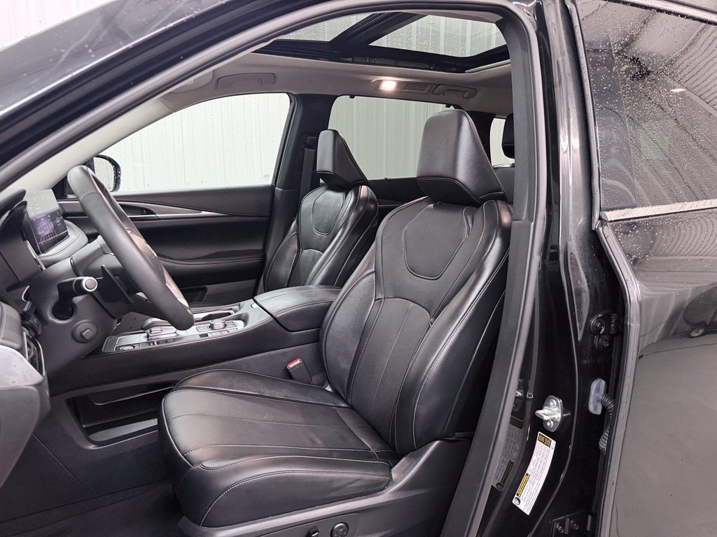 Certified 2024 INFINITI QX60 Luxe w/ Cargo Package AWD/4WD image 13