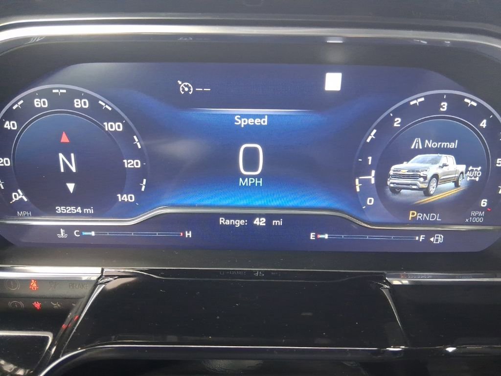 Used 2022 Chevrolet Silverado 1500 LT w/ Protection Package image 30