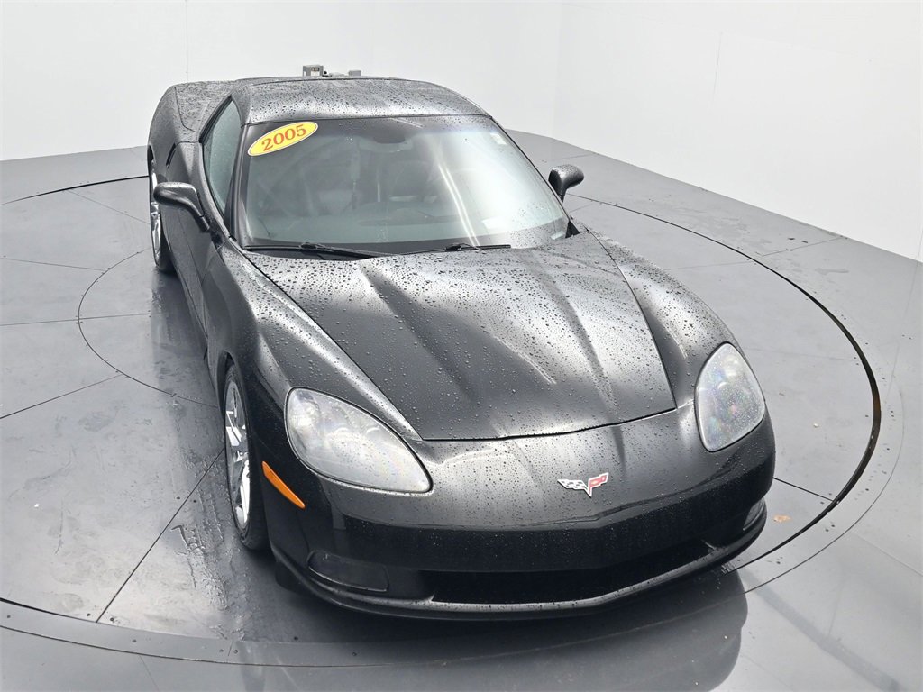 Used 2005 Chevrolet Corvette Coupe w/ Preferred Equipment Group image 37