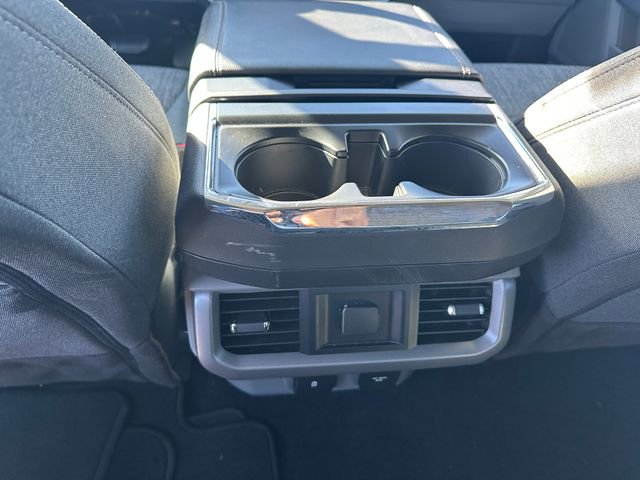 Used 2022 Ford F150 Lightning XLT image 17