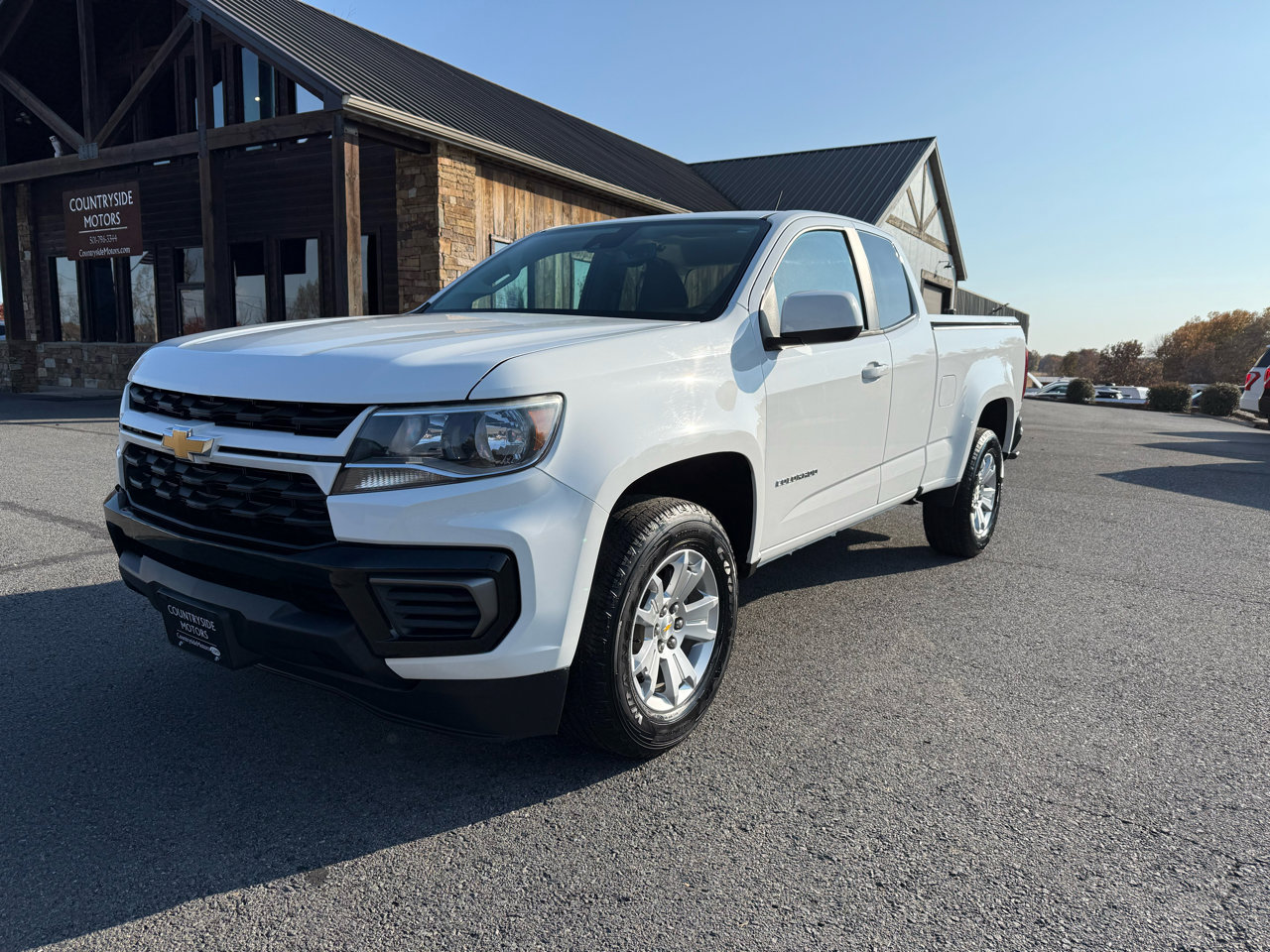 Used 2022 Chevrolet Colorado LT w/ Fleet Safety Package image 2