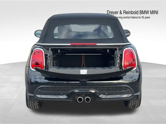 Used 2023 MINI Cooper S w/ Signature Upholstery Package image 36