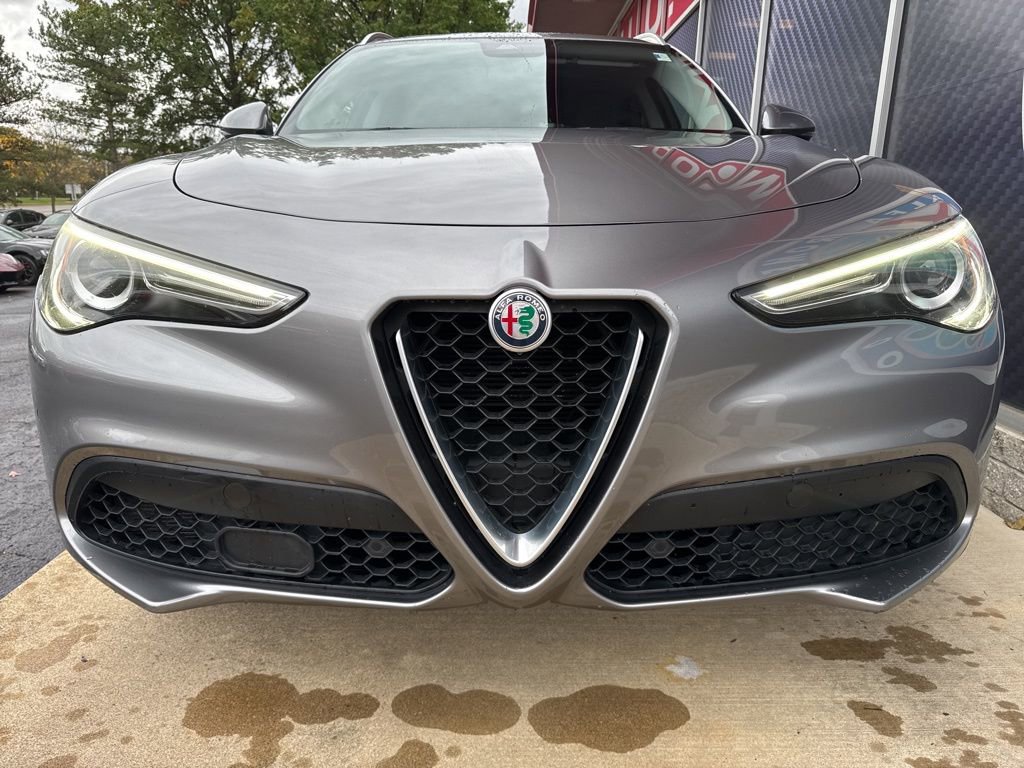 Used 2018 Alfa Romeo Stelvio Ti image 6