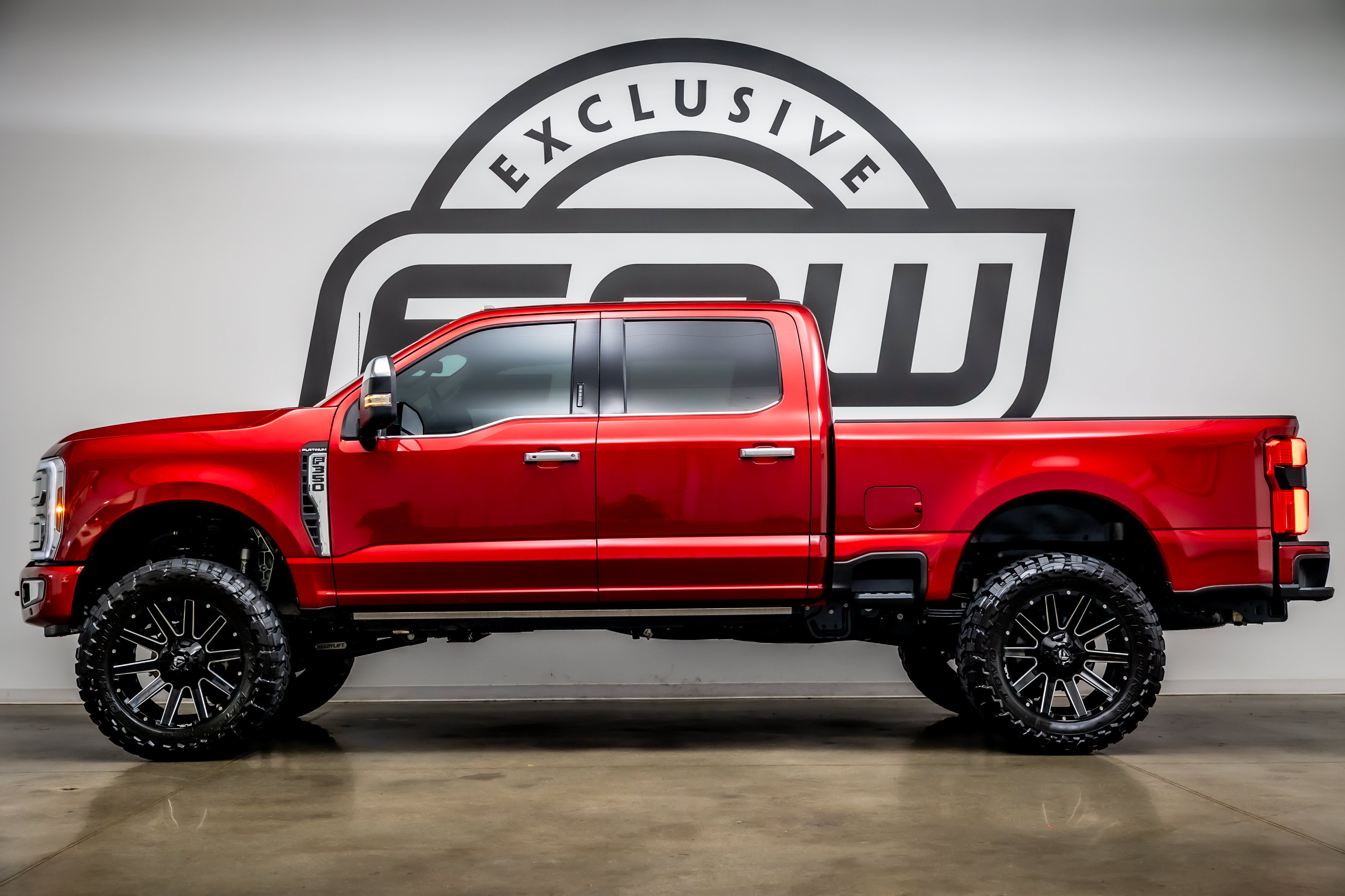 Used 2026 Ford F350 Platinum w/ Platinum Plus Package AWD/4WD image 5