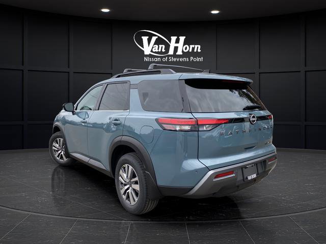 New 2026 Nissan Pathfinder SL AWD/4WD image 4