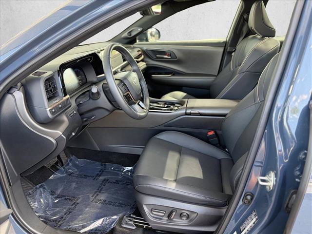 Certified 2026 Toyota Crown AWD/4WD image 11