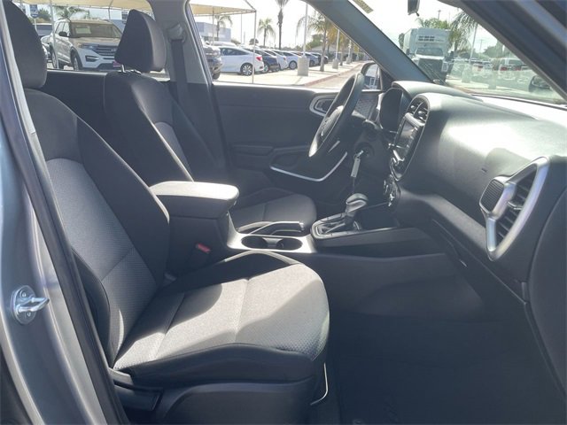 Used 2023 Kia Soul LX w/ LX Technology Package image 26