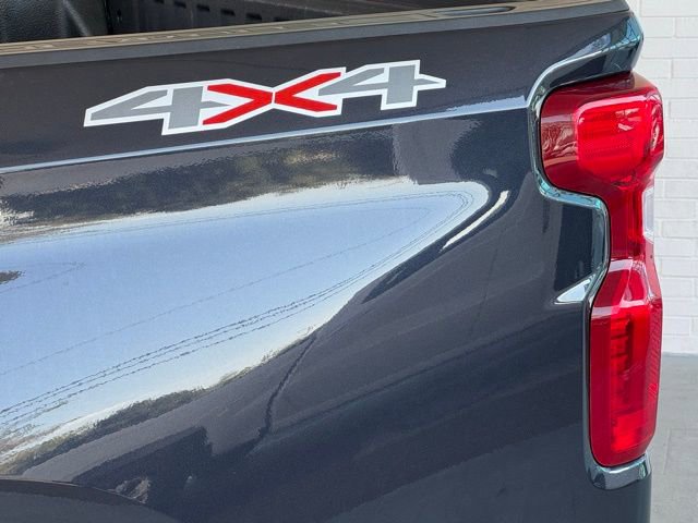 Used 2022 Chevrolet Silverado 1500 LT image 11