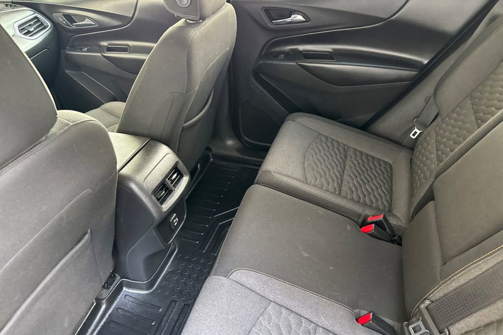 Used 2019 Chevrolet Equinox LT FWD image 12