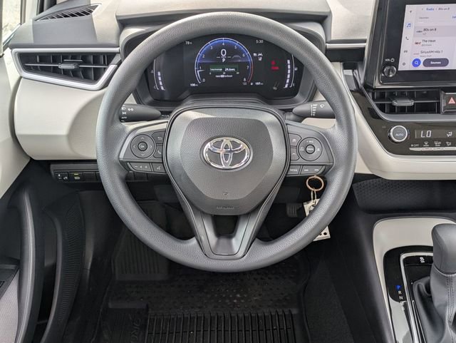 Used 2026 Toyota Corolla LE FWD image 30