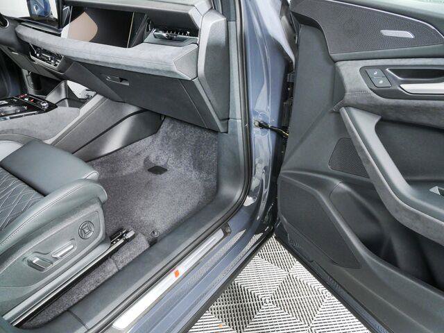 New 2027 Audi SQ6 e-tron Premium Plus AWD/4WD image 27