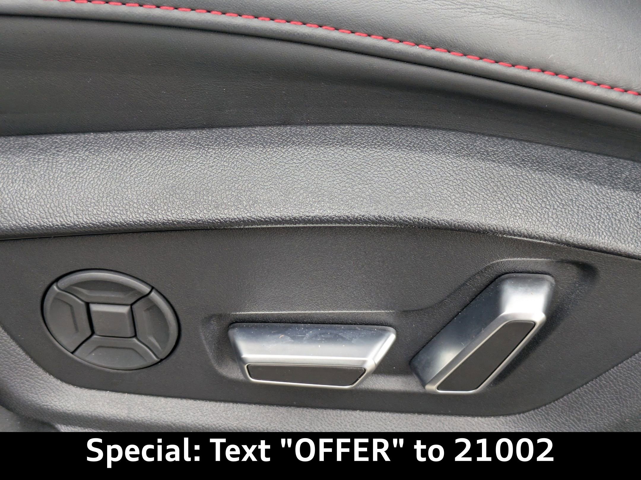 Used 2024 Audi RS Q8 image 22