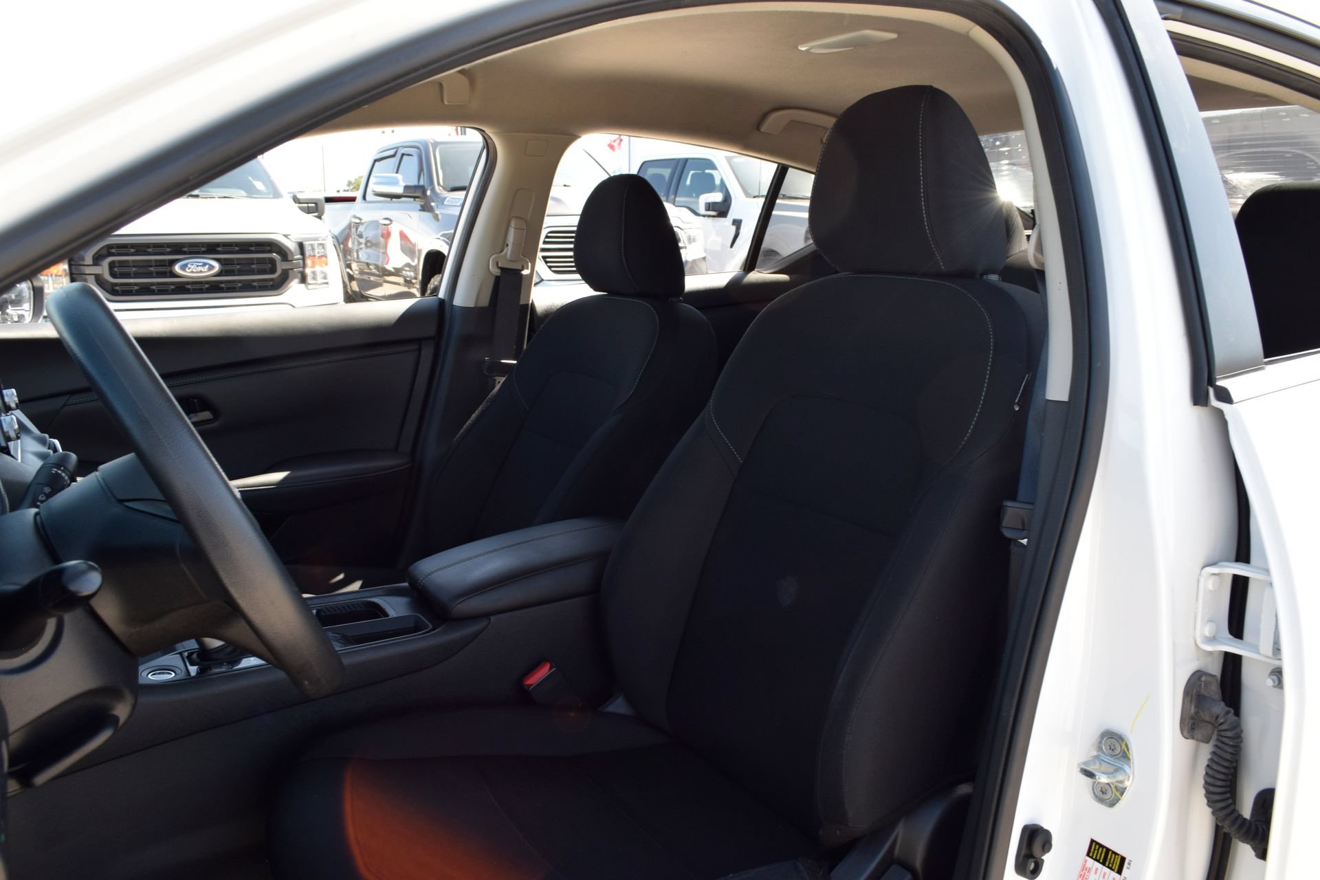 Used 2024 Nissan Sentra S FWD image 15
