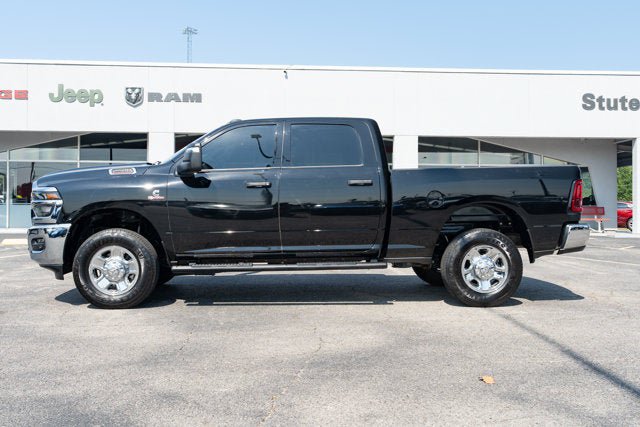 Used 2025 RAM 2500 Tradesman AWD/4WD image 2