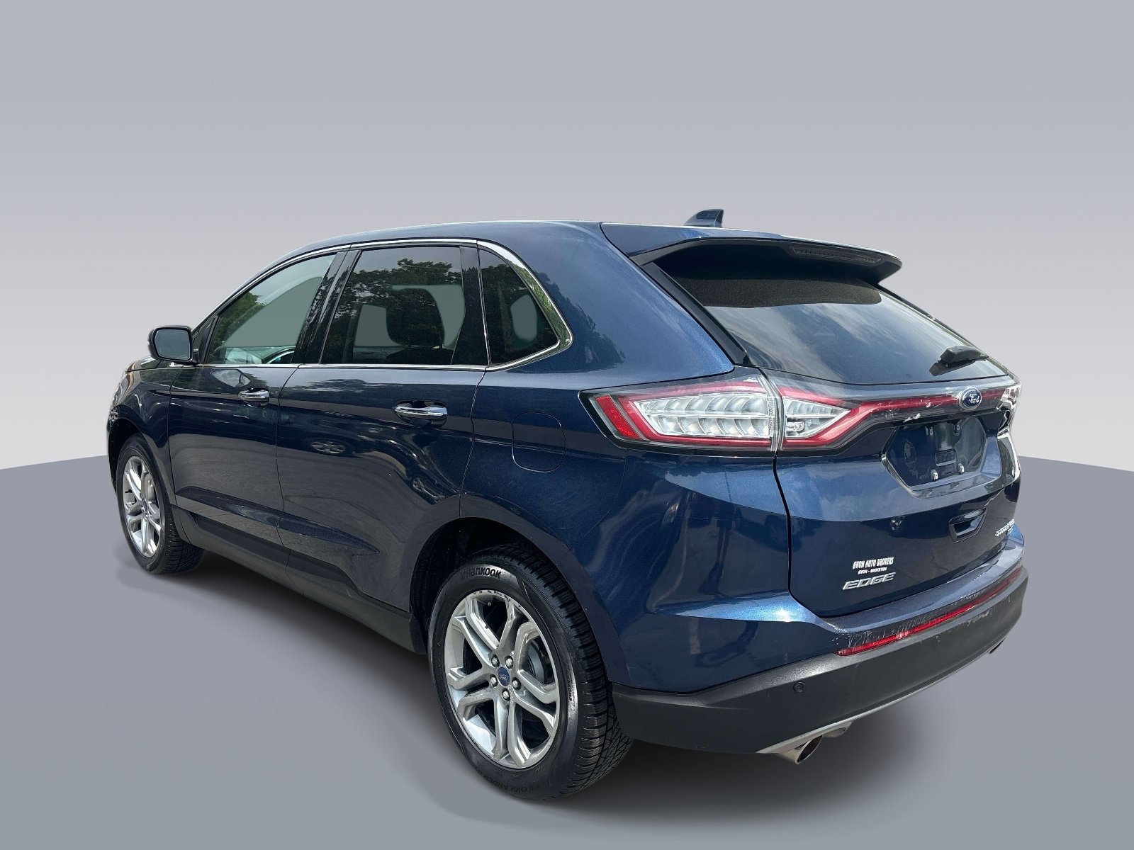 Used 2017 Ford Edge Titanium w/ Equipment Group 301A AWD/4WD image 5