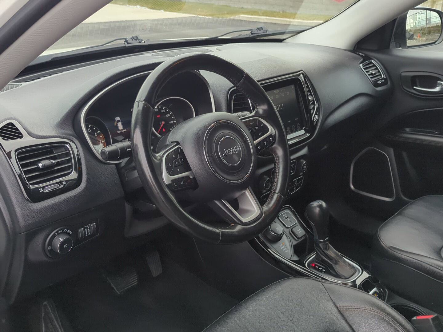 Used 2021 Jeep Compass Limited image 12