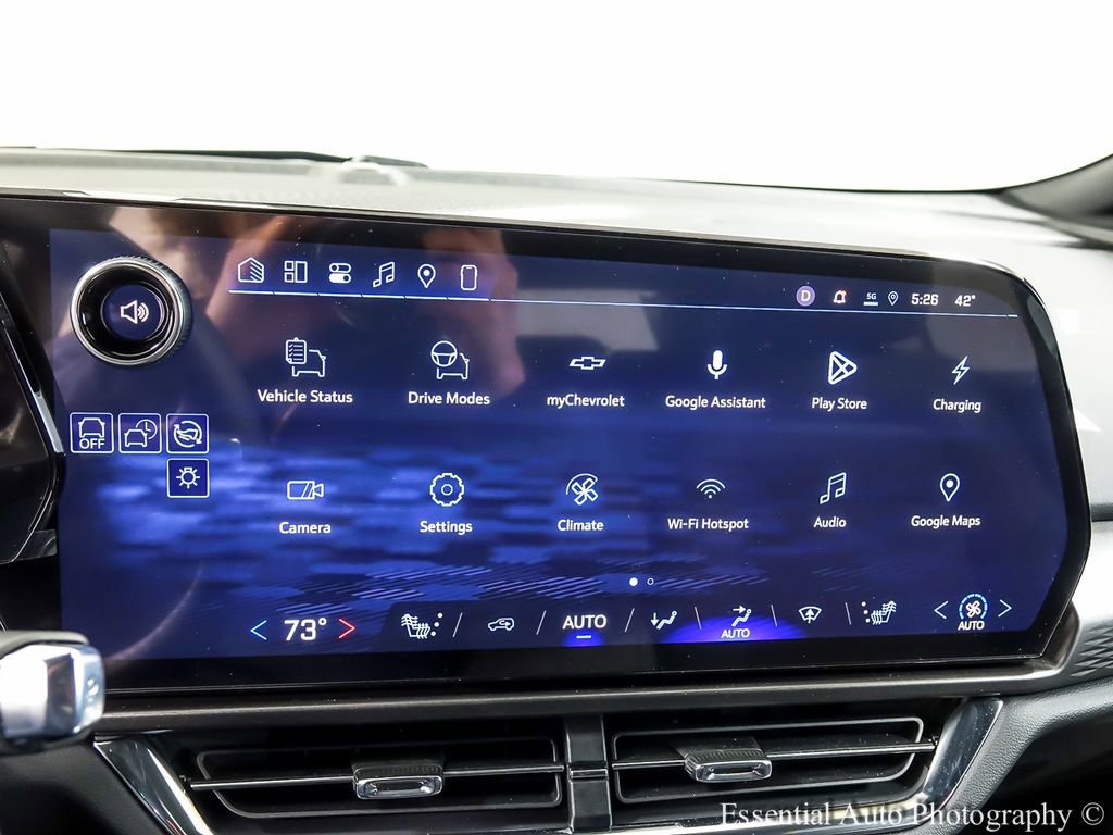 Certified 2026 Chevrolet Equinox EV LT w/ Comfort Package FWD image 14