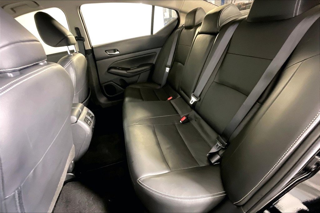 Used 2025 Nissan Altima 2.5 SL AWD/4WD image 34