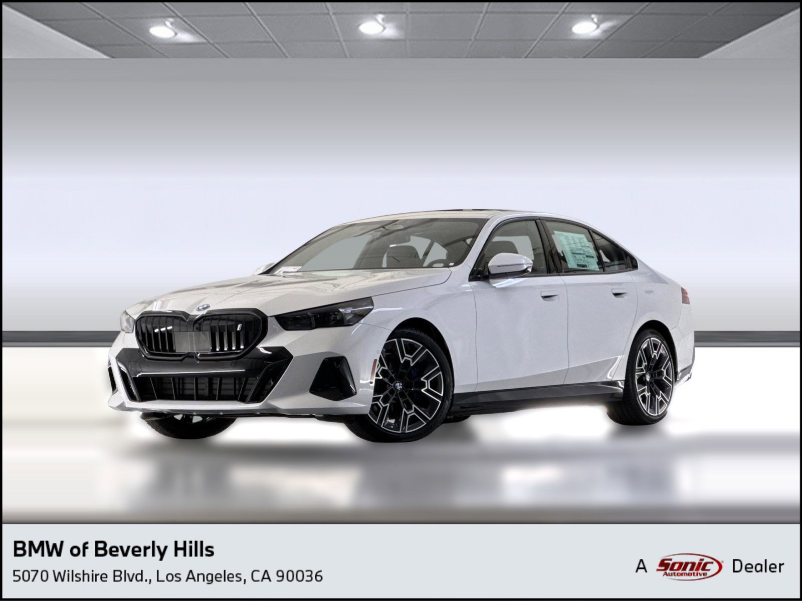 New 2026 BMW i5 eDrive40 w/ M Sport Package AWD/4WD image 1