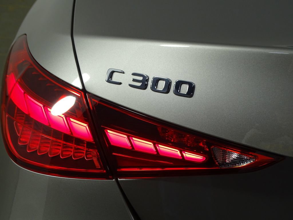 Used 2023 Mercedes-Benz C 300 Sedan image 44