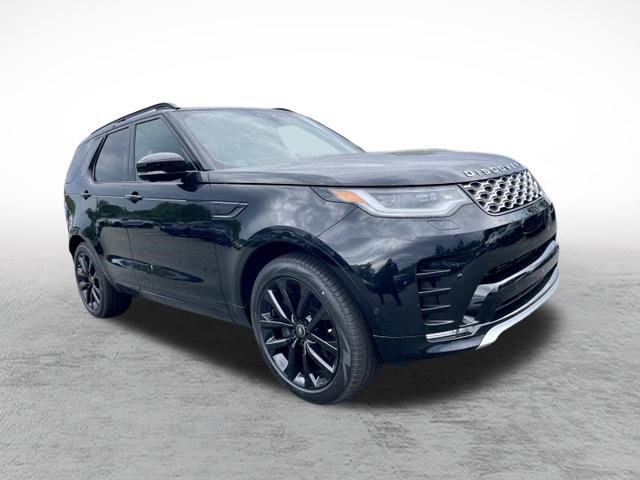 New 2026 Land Rover Discovery Limited Edition AWD/4WD image 3