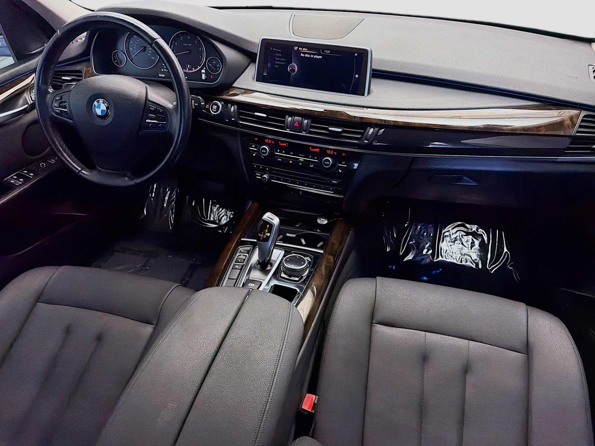 Used 2014 BMW X5 sDrive35i image 12