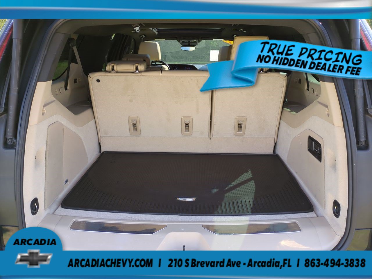 Used 2023 Cadillac Escalade ESV Premium Luxury w/ LPO, Radiant Package AWD/4WD image 13