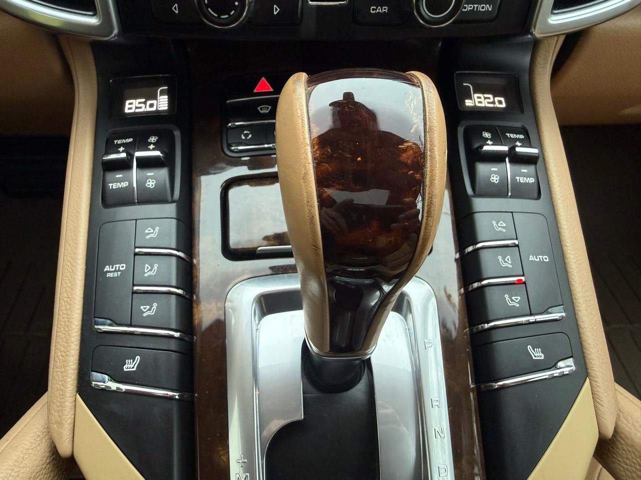 Used 2012 Porsche Cayenne image 34