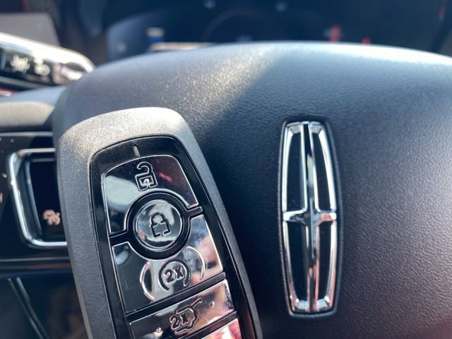 Used 2023 Lincoln Corsair Reserve w/ Equipment Group 202A image 41