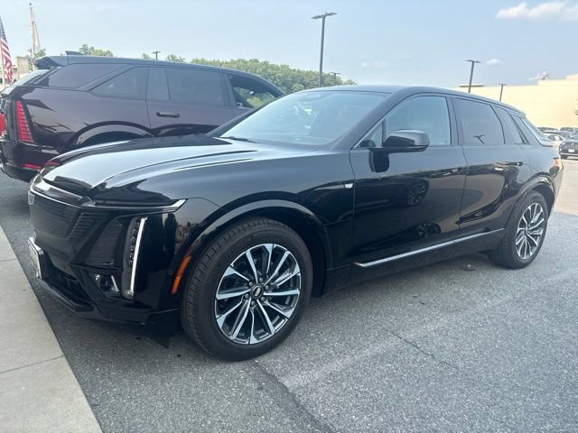 Certified 2024 Cadillac Lyriq Sport w/ LPO, Floor Liner Package AWD/4WD video 1