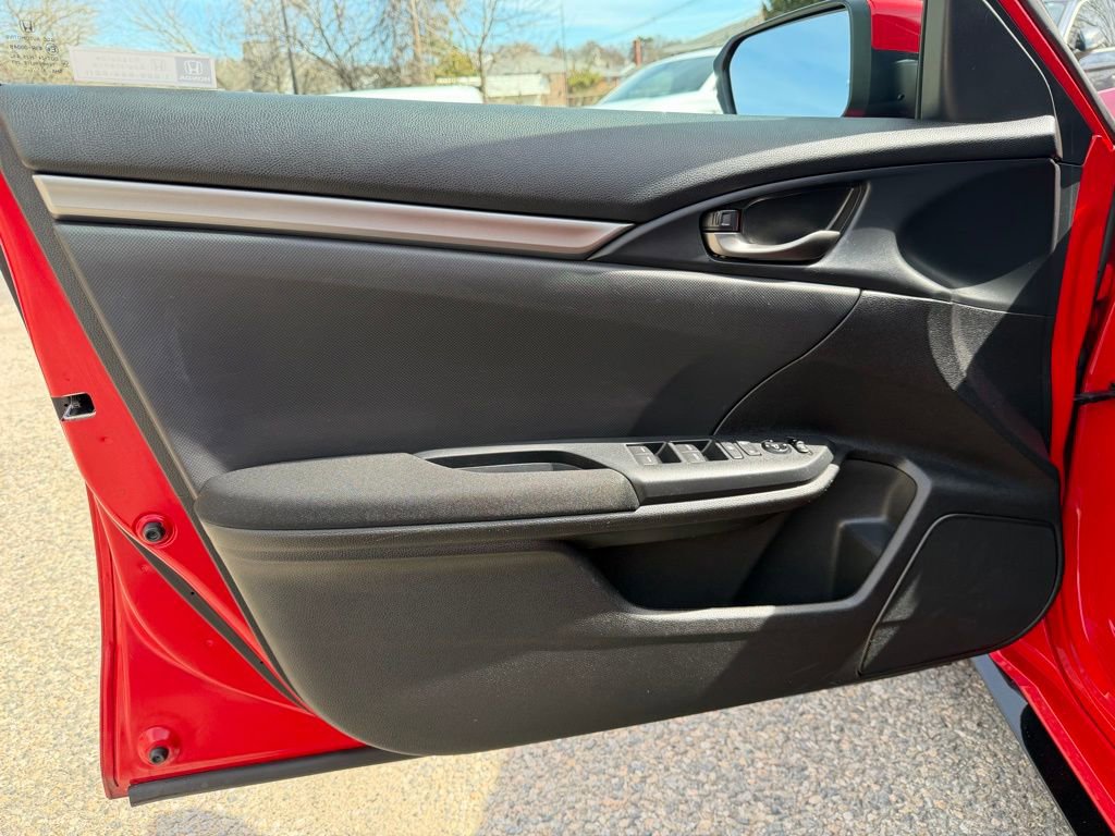 Used 2019 Honda Civic Sport image 11