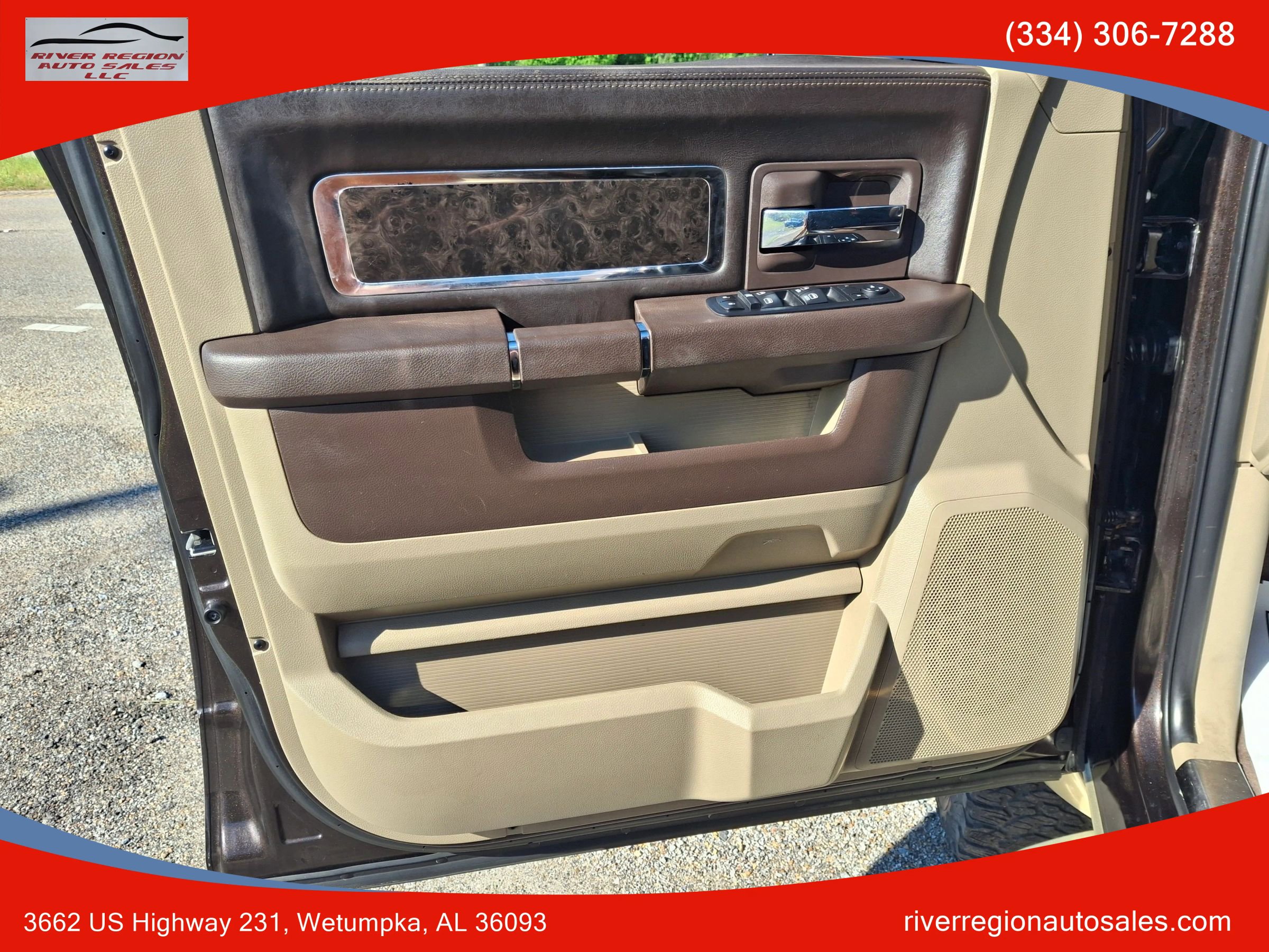 Used 2011 RAM 1500 Laramie Longhorn image 5