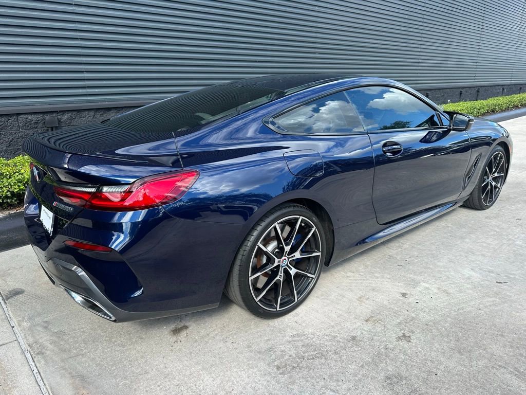 Used 2023 BMW M850i xDrive Coupe image 9