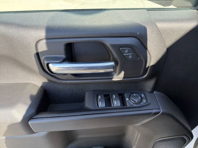 Used 2023 Chevrolet Silverado 2500 Custom w/ Custom Value Package image 15
