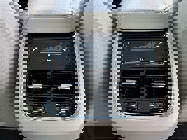 Used 2021 Volvo XC60 T5 Inscription w/ Advanced Package image 34