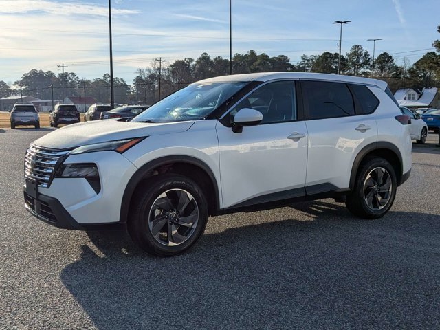 Certified 2024 Nissan Rogue SV image 8