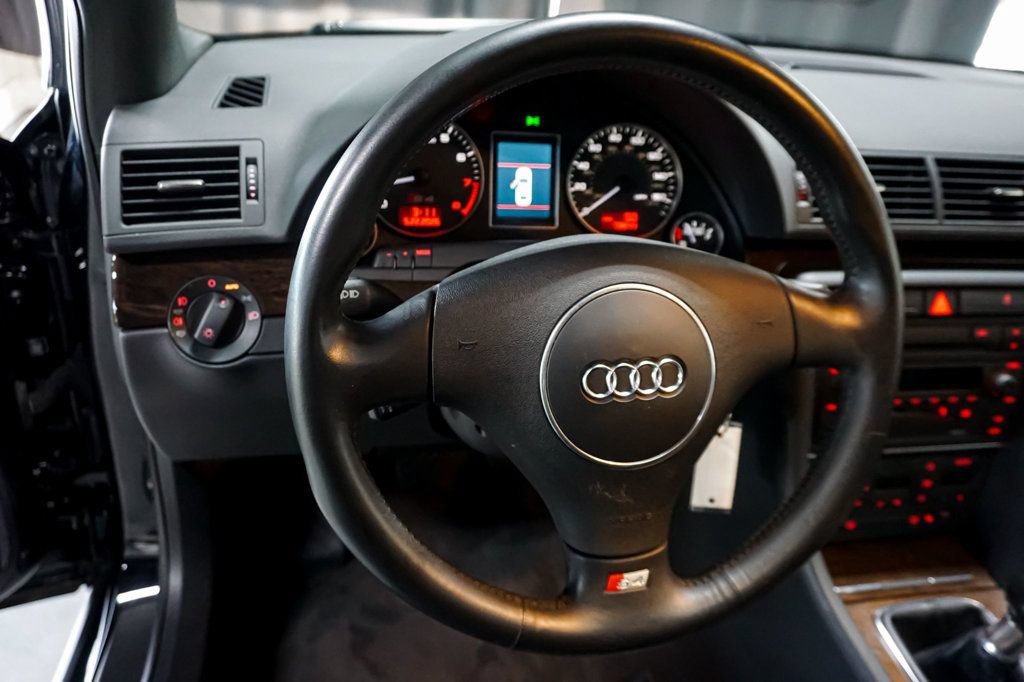 Used 2004 Audi S4 Sedan AWD/4WD image 37