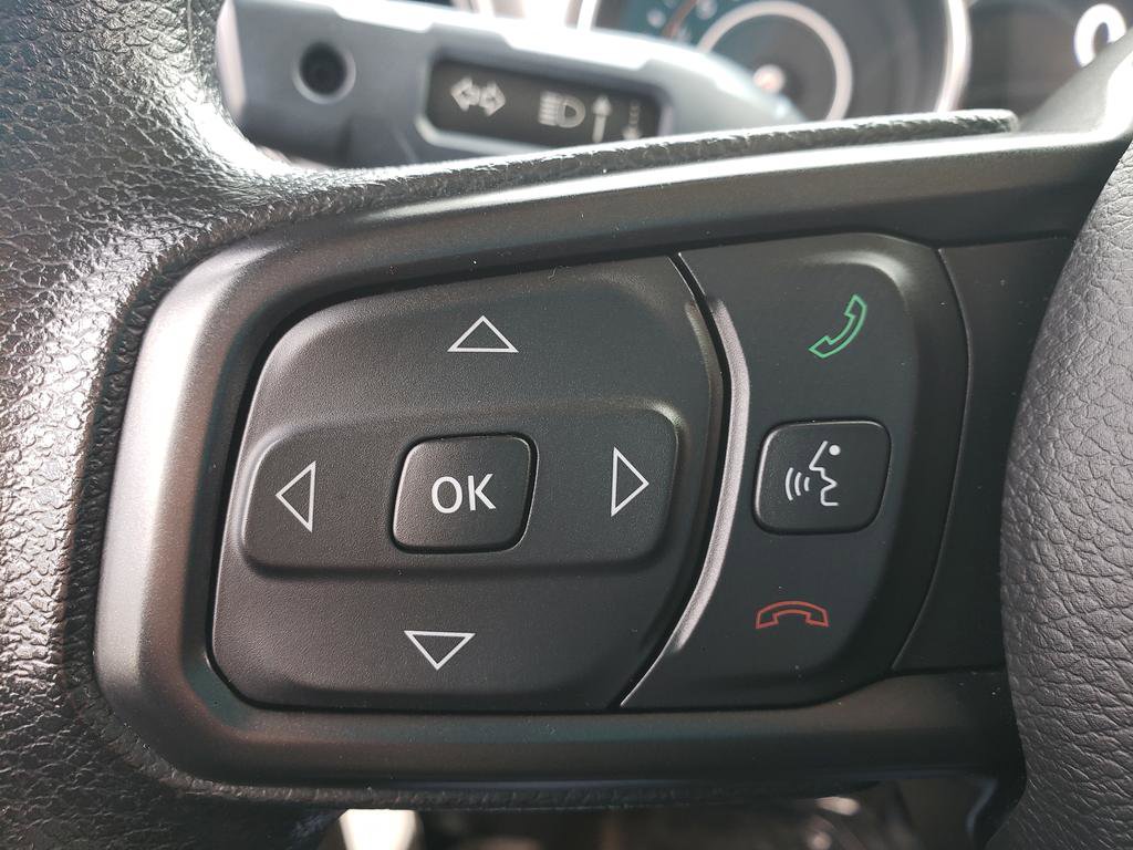 Used 2021 Jeep Wrangler Unlimited Sport AWD/4WD image 22