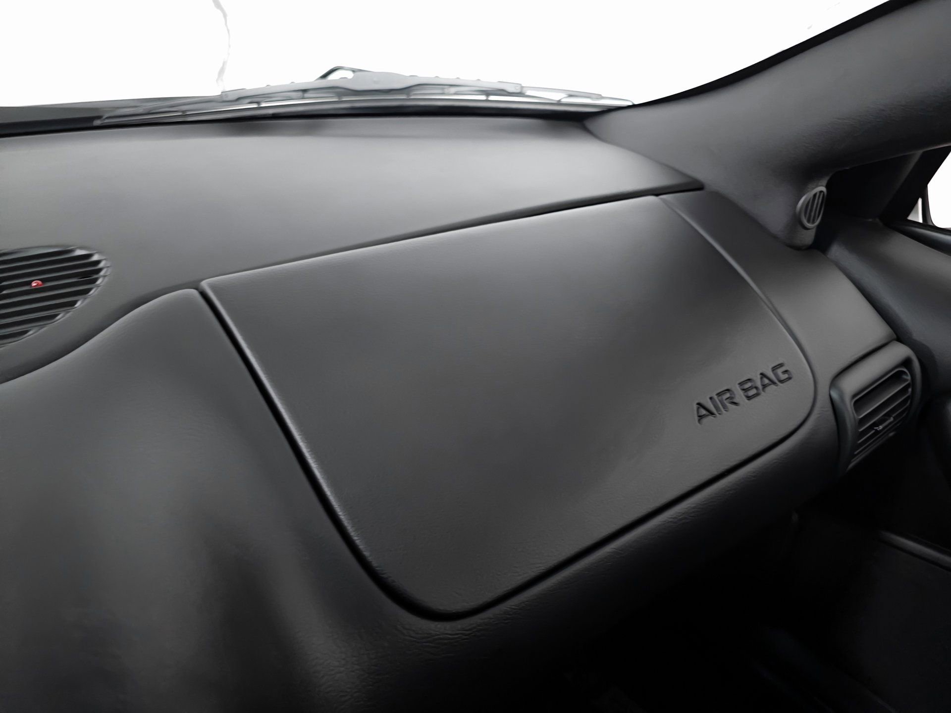 Used 2000 Chevrolet Camaro Z28 w/ SS Performance/Appearance Pkg image 46