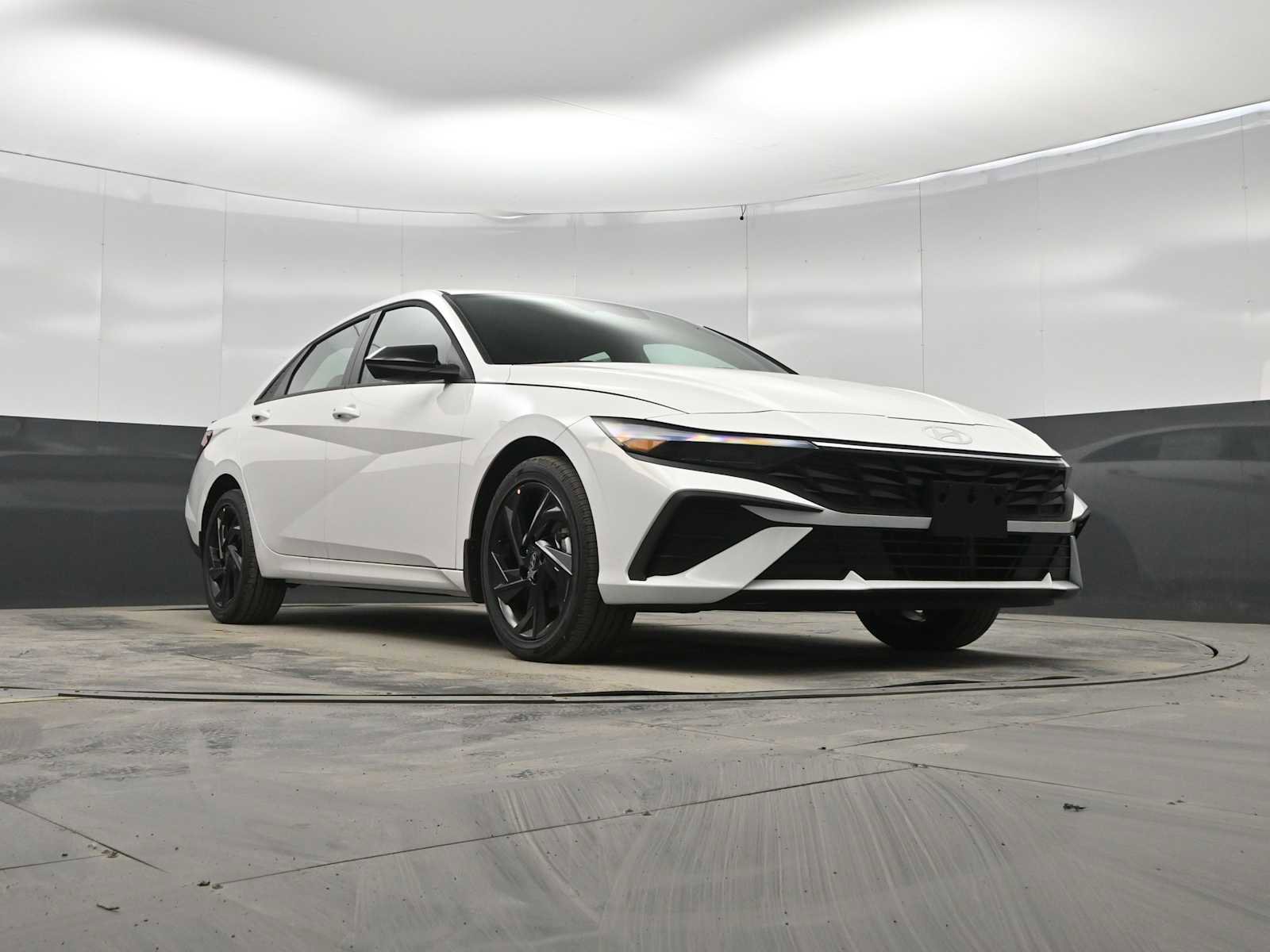 New 2026 Hyundai Elantra Sport image 32