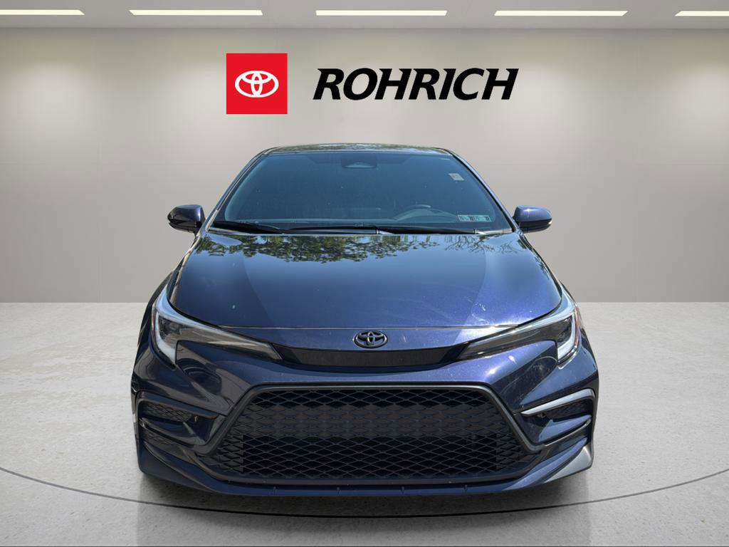 Used 2026 Toyota Corolla SE FWD image 2