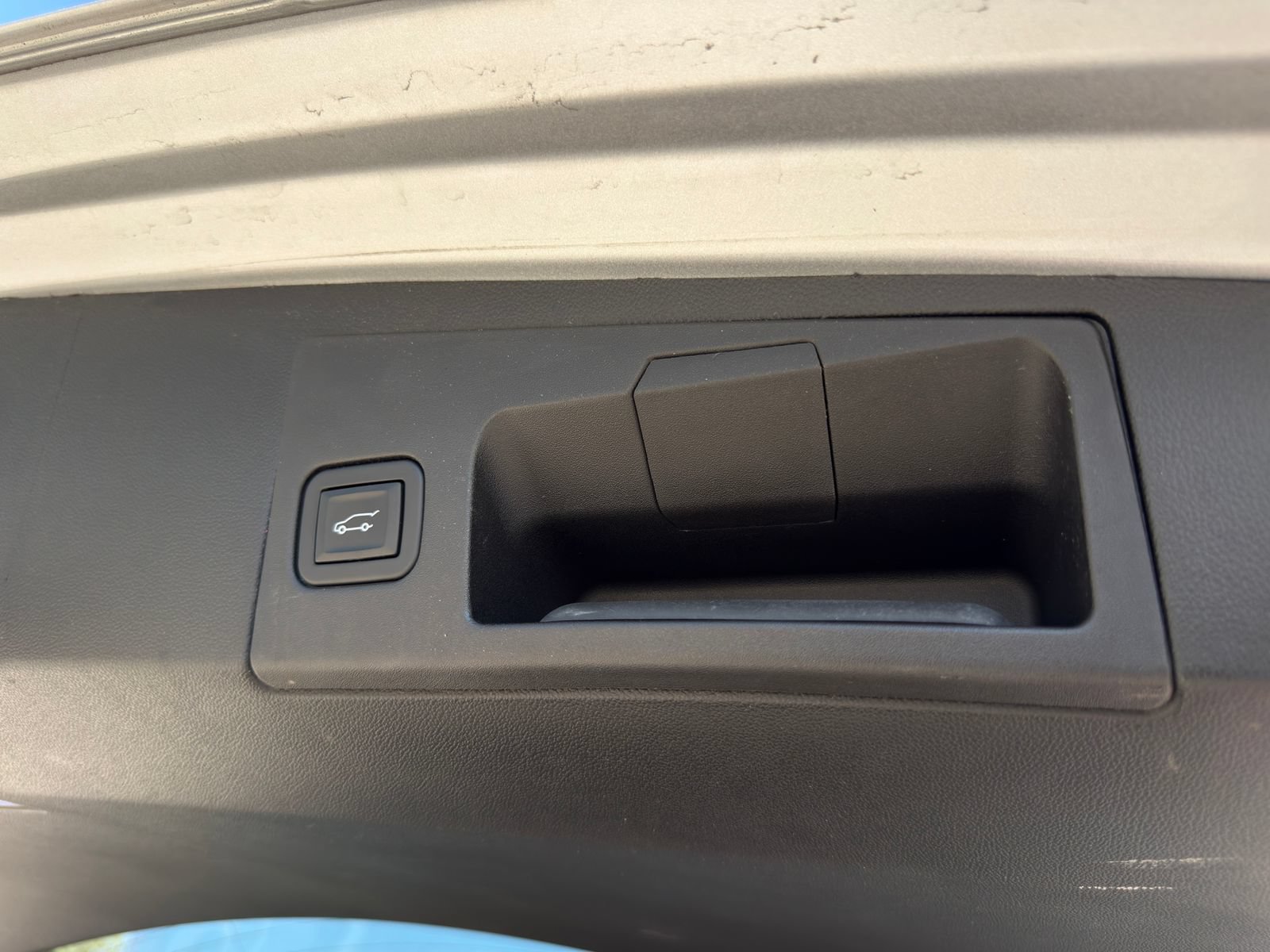 Used 2019 Cadillac XT5 Premium Luxury FWD image 31