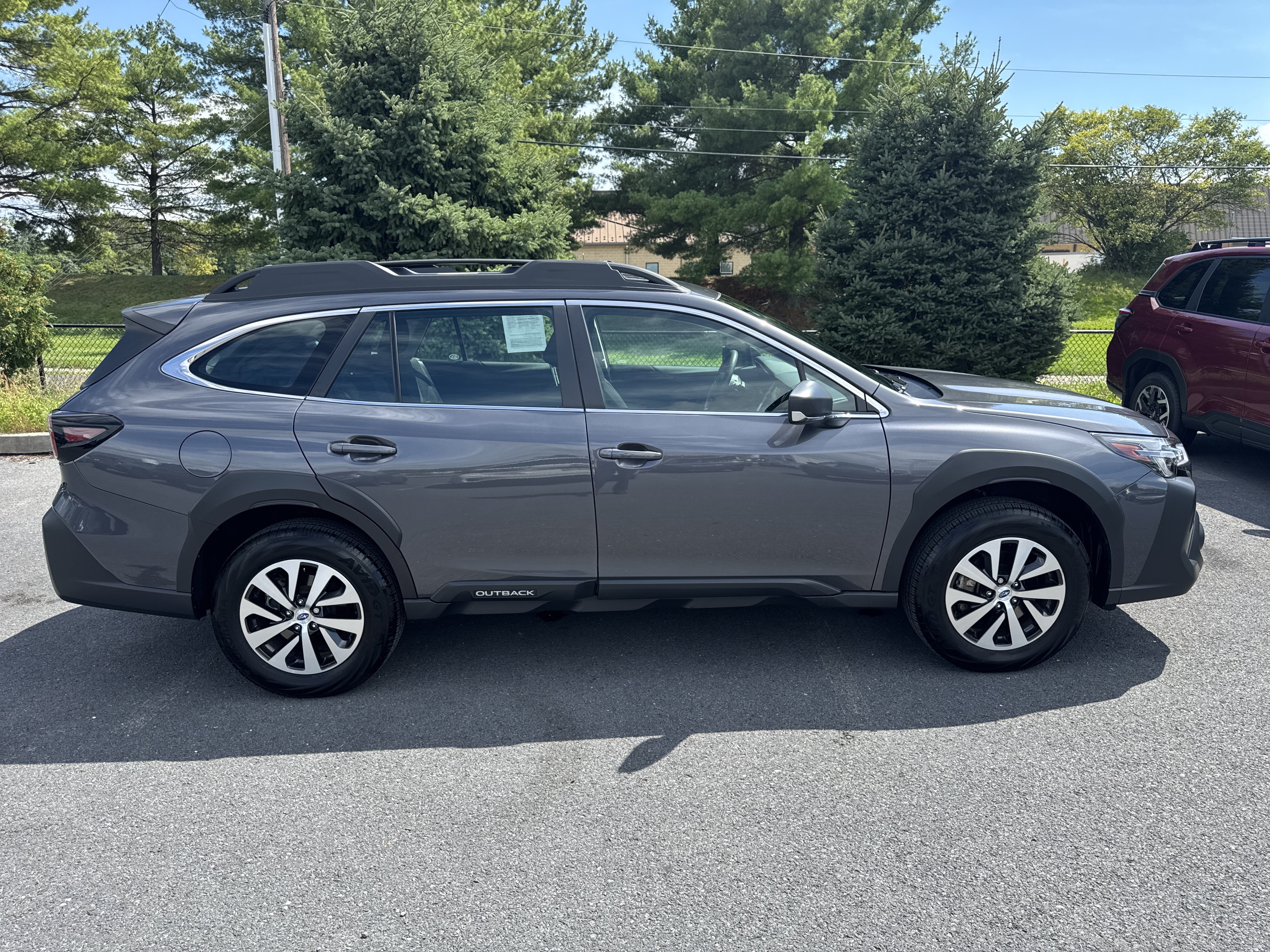 Used 2025 Subaru Outback AWD/4WD image 27
