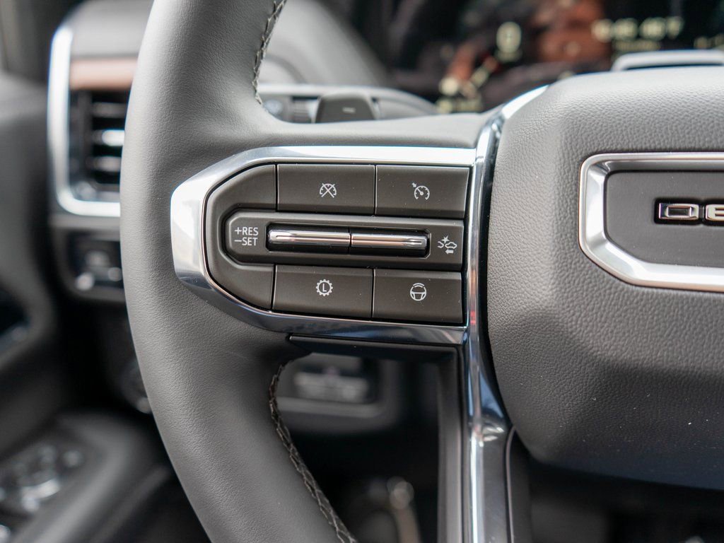 New 2026 GMC Yukon XL Denali w/ Denali Reserve Package image 25