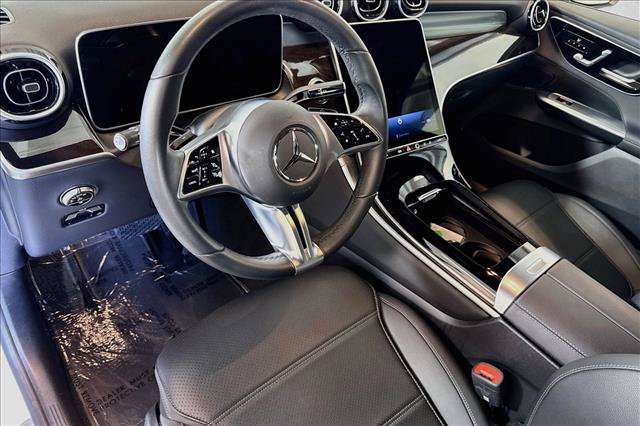 Used 2026 Mercedes-Benz GLC 300 4MATIC image 9
